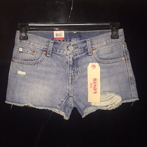 Levi shorts